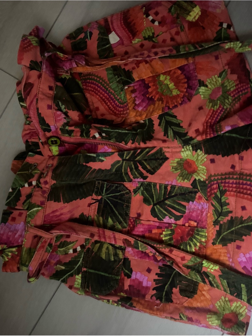 Farm Rio orange shorts - Picture 2 of 3